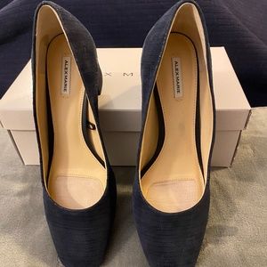 Alex Marie Jennica Embossed Square Toe Block Heel Pumps